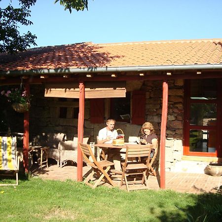A Casa Da Eira Guest House Cerreda Екстериор снимка