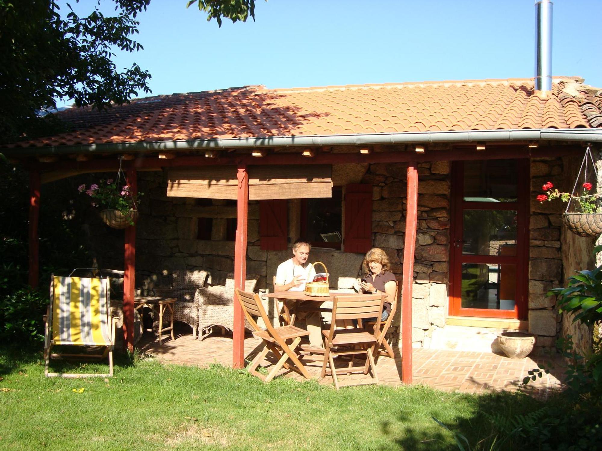 A Casa Da Eira Guest House Cerreda Екстериор снимка