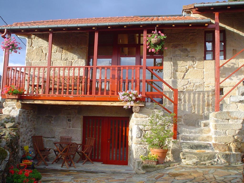 A Casa Da Eira Guest House Cerreda Екстериор снимка