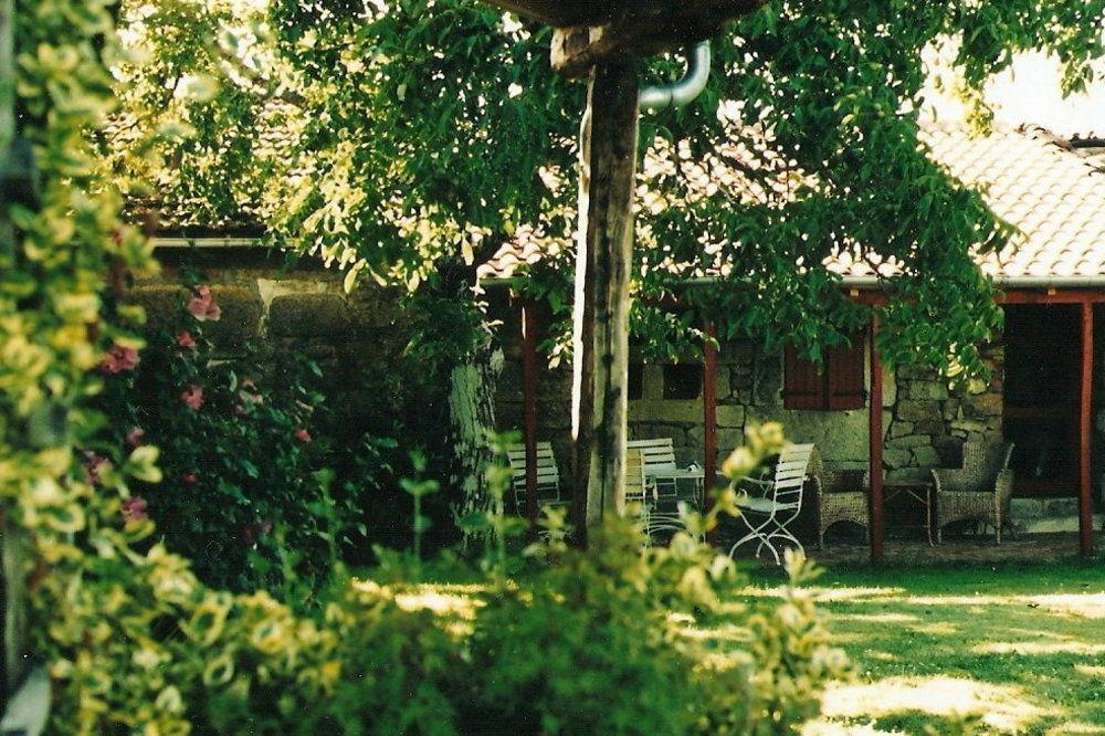 A Casa Da Eira Guest House Cerreda Екстериор снимка