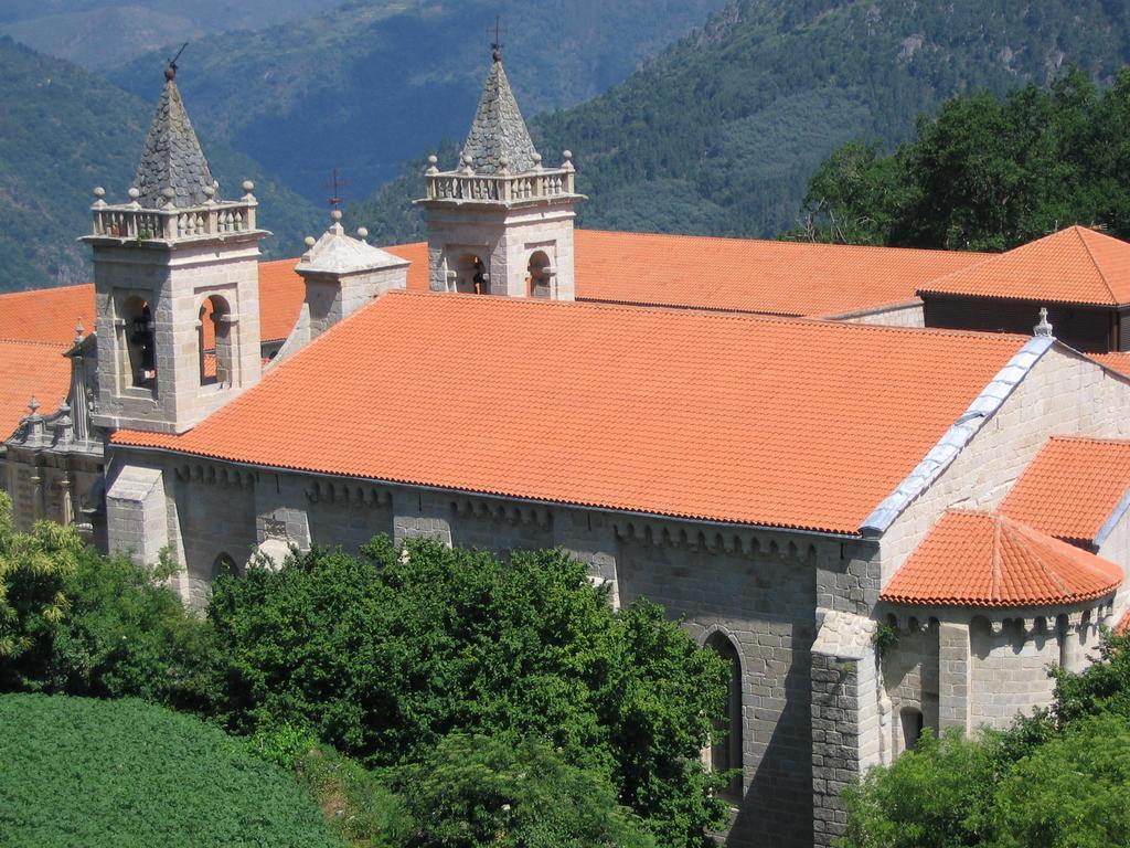 A Casa Da Eira Guest House Cerreda Екстериор снимка