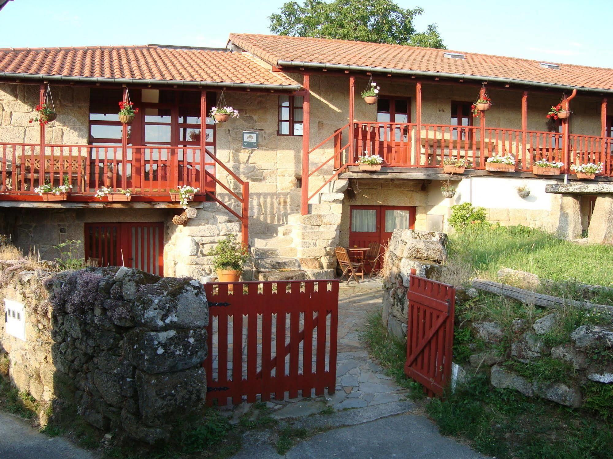 A Casa Da Eira Guest House Cerreda Екстериор снимка