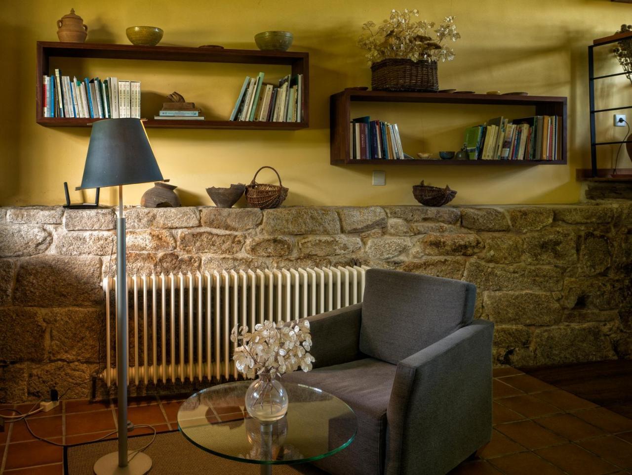 A Casa Da Eira Guest House Cerreda Екстериор снимка